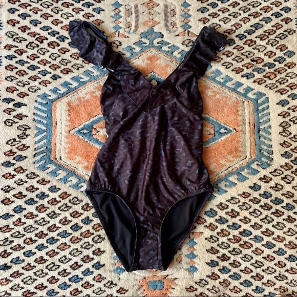 FREE PRESS Dani Leopard One Piece Swimsuit Small - Picture 1 of 6